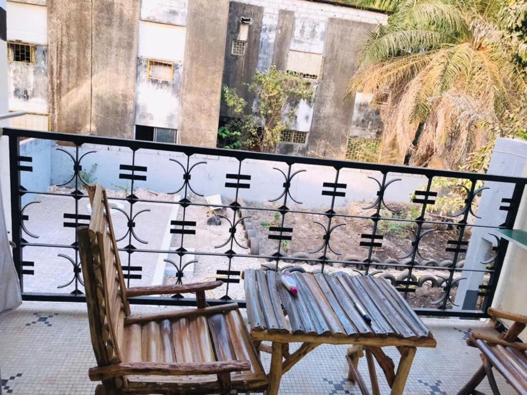 Apartament Ker Adja Ziguinchor Zewnętrze zdjęcie