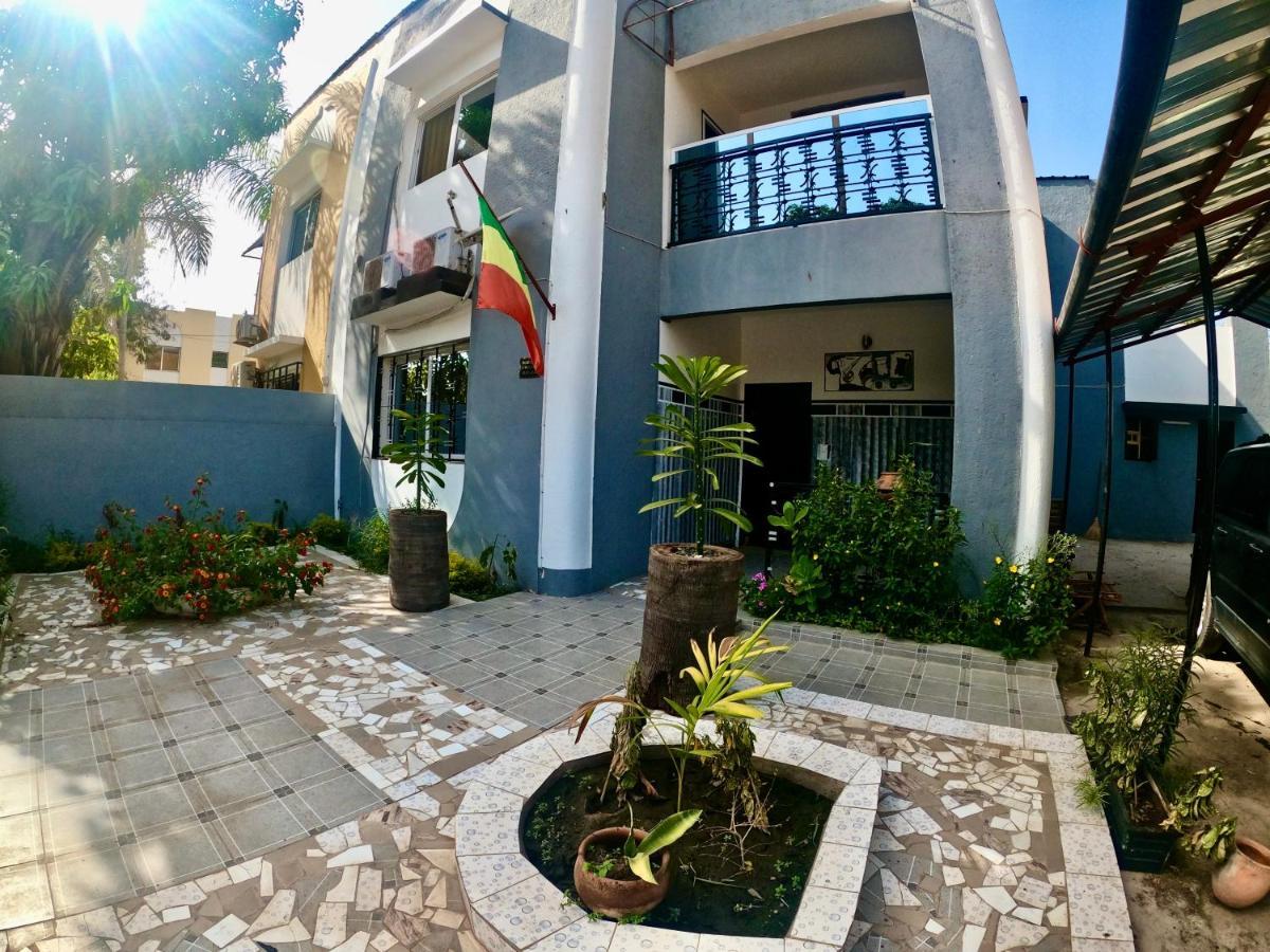 Apartament Ker Adja Ziguinchor Zewnętrze zdjęcie