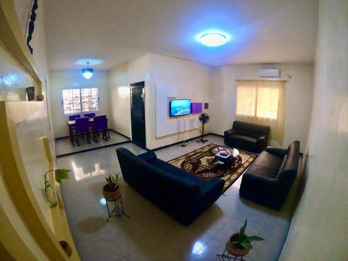Apartament Ker Adja Ziguinchor Zewnętrze zdjęcie